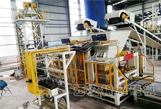 投資全自動(dòng)制磚生產(chǎn)線(xiàn)時(shí)設(shè)備如何選擇與安裝？