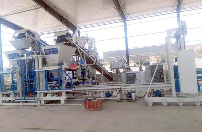 銀馬透水磚生產(chǎn)設(shè)備制造高品質(zhì)透水磚的保障