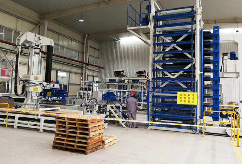 透水磚設(shè)備廠家關(guān)于磚機(jī)托板的使用處理建議 透水磚設(shè)備廠家關(guān)于磚機(jī)托板的使用處理建議