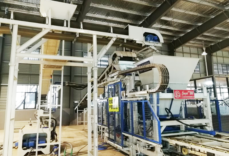 全自動建筑垃圾制磚機