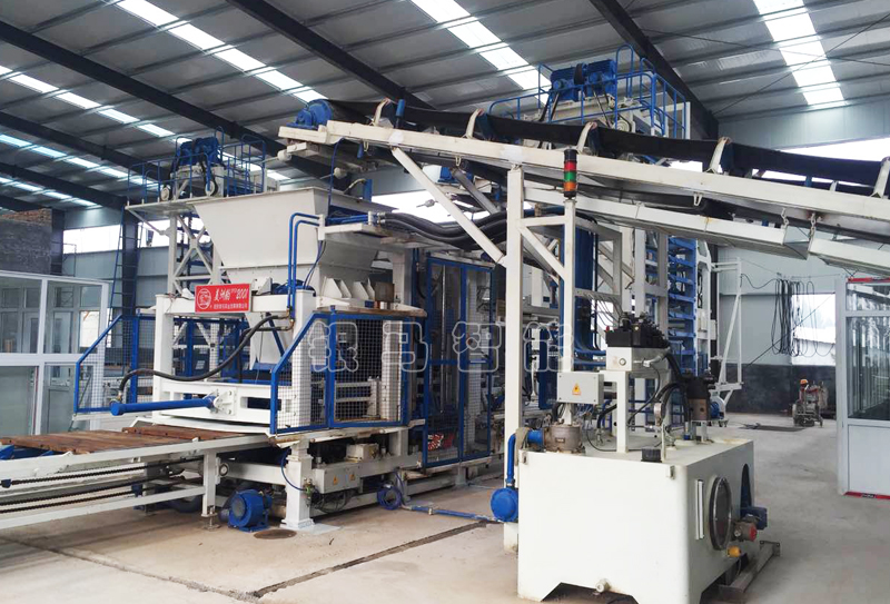 煤矸石制磚機(jī)