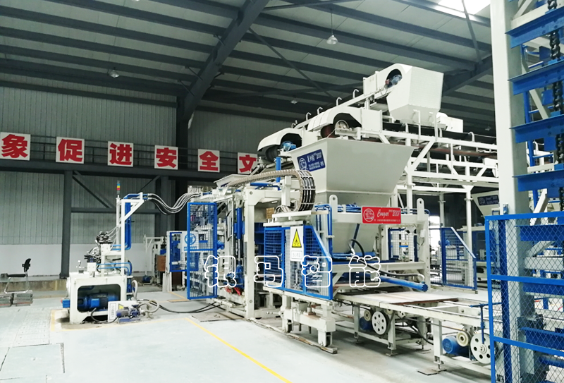 水泥磚全自動磚機：軸承保持架的維護(hù)也能轉(zhuǎn)化經(jīng)濟效益？