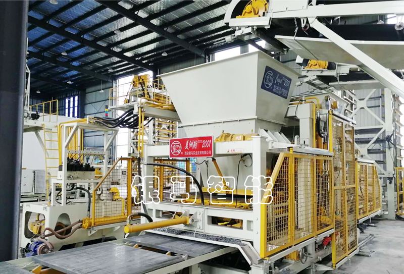 免燒磚全套設(shè)備：砌塊磚機(jī)電機(jī)振動(dòng)問(wèn)題與日常保養(yǎng)的事項(xiàng)有哪些？