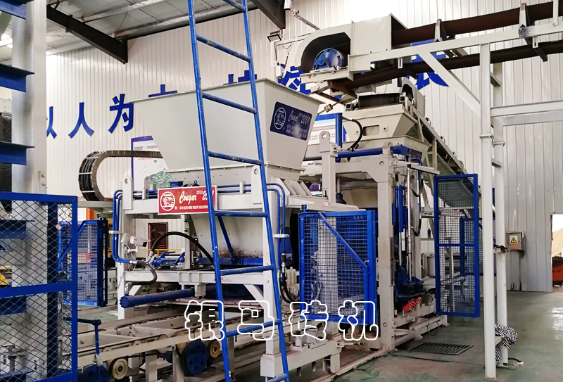 水泥磚機(jī)全套設(shè)備：房屋改造后產(chǎn)生的建筑垃圾如何利用？