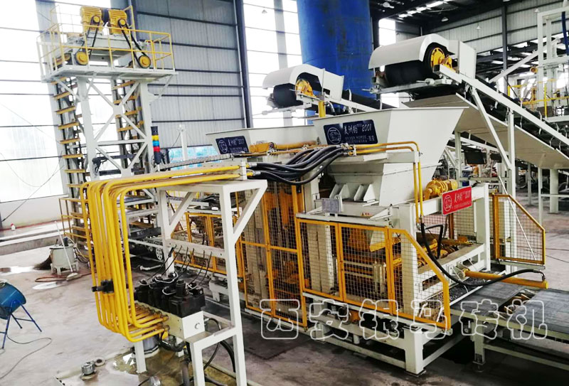 投資全自動(dòng)制磚生產(chǎn)線時(shí)設(shè)備如何選擇與安裝? 投資全自動(dòng)制磚生產(chǎn)線時(shí)設(shè)備如何選擇與安裝?