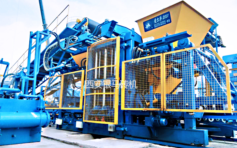 新型環(huán)保透水磚機(jī)器：擁抱年產(chǎn)值萬(wàn)億規(guī)模的藍(lán)海市場(chǎng)